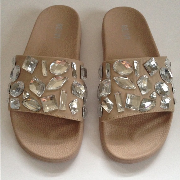 NEW RENVY NEW Leather Embellished Nude Slides - Picture 2 of 9